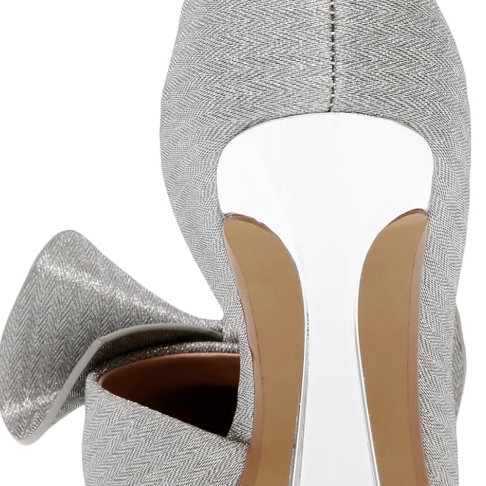 Shoes - Picture 4 of 4